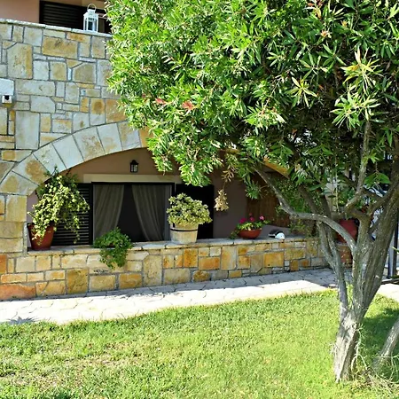 Kakia 2 Bedroom Apartment Zakynthos Town Exterior photo